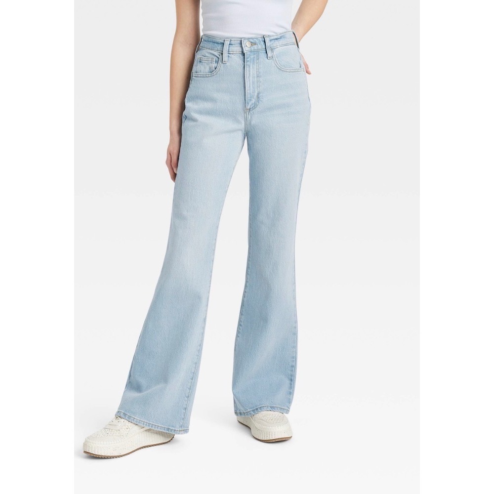 Universal Thread High Rise Flare Jeans Light Wash Blue 14R NWT